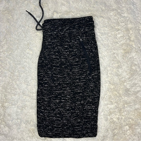 Brooklyn cloth - casual lounging joggers - XL - black with white specs heavy - Picture 3 of 5
